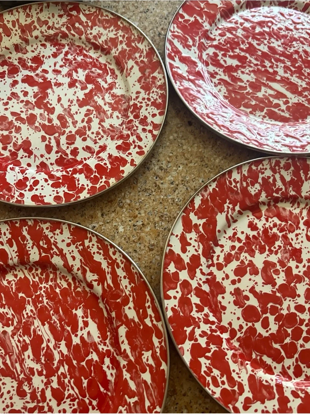 4x Golden Rabbit Red And White Enamelware Dinner Plates 10 1/2” In Dia. New